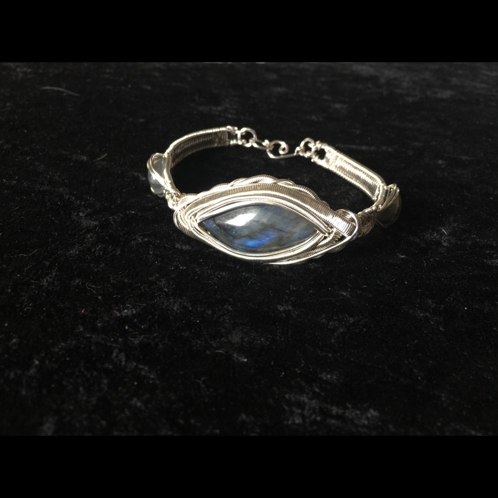 Labradorite bracelet